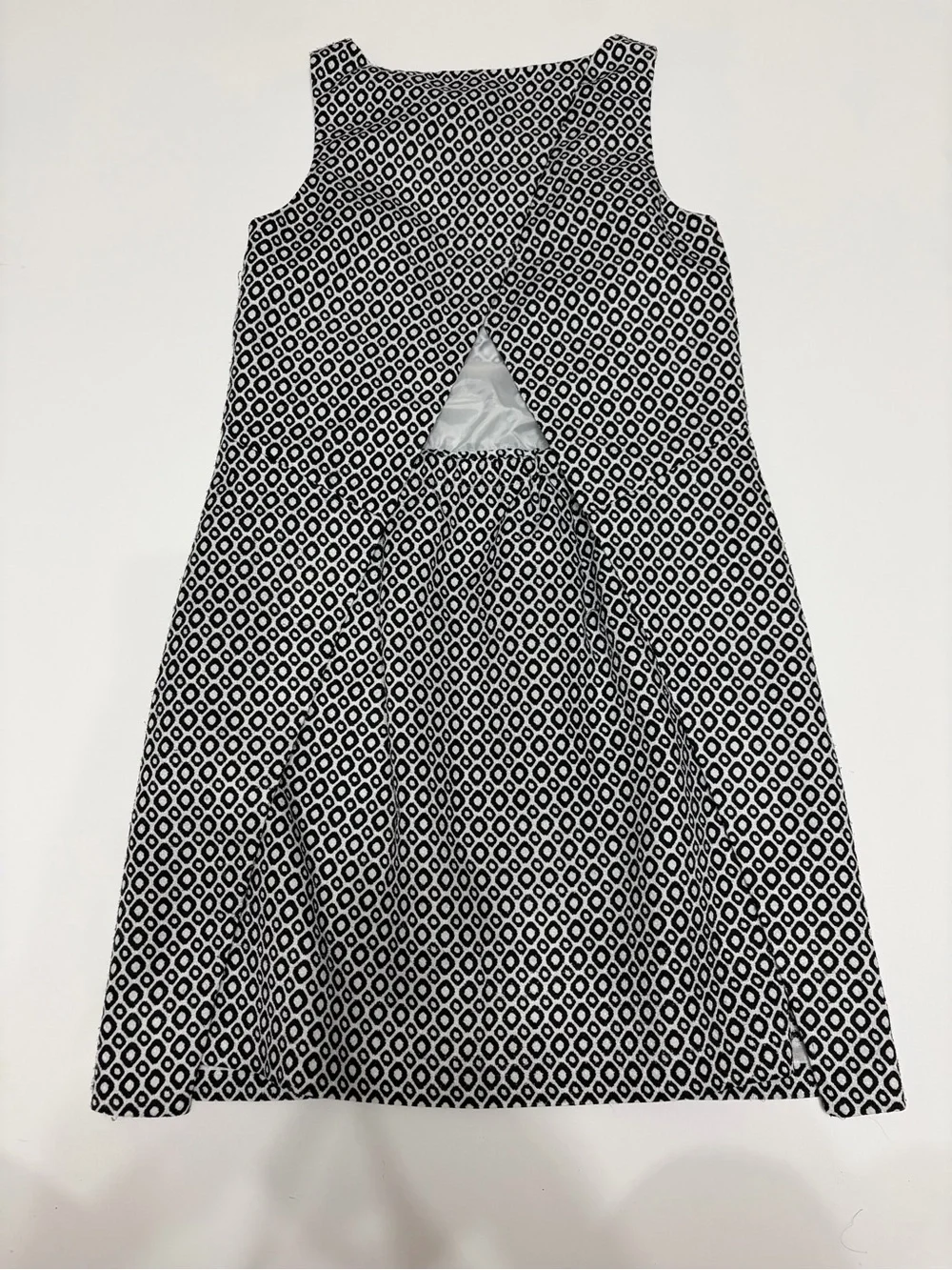 J. Crew Black and White Geometric Backless Dress size 0 with side zipper cute